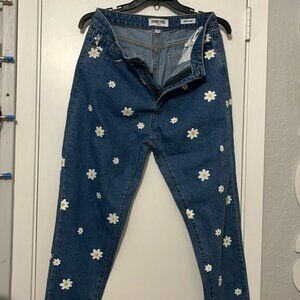 Skinny Fries mom jeans size 9 Daisy print
